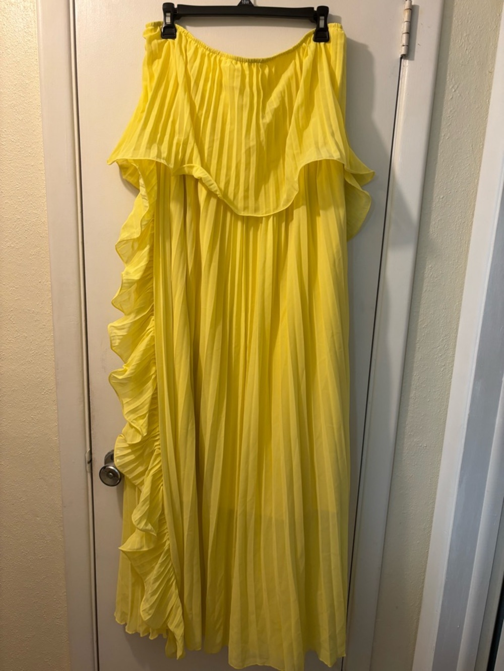 Strapless Yellow Ruffle Maxi Dress - Picture 4 of 4